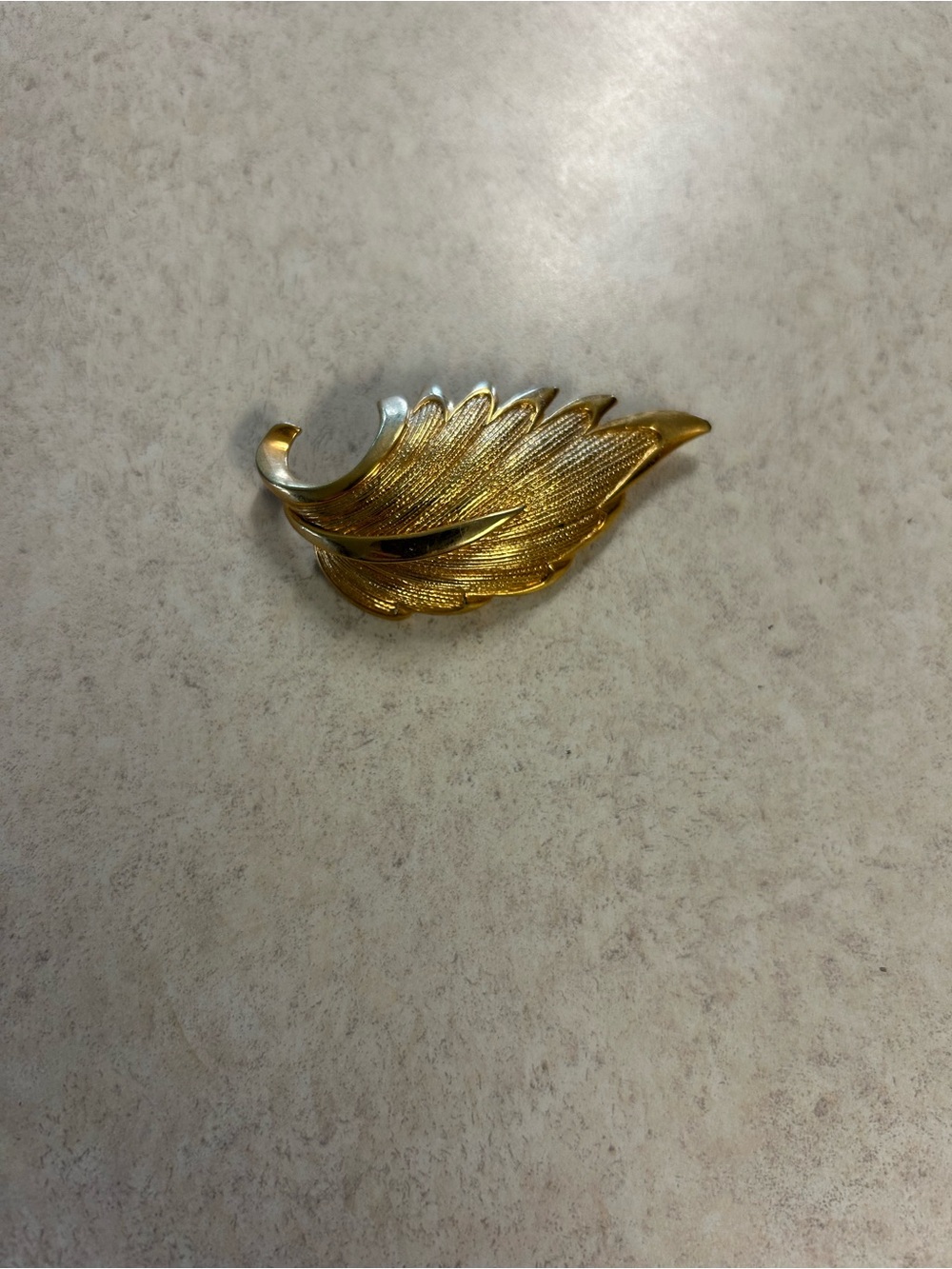 Gold Leaf Brooch Pin